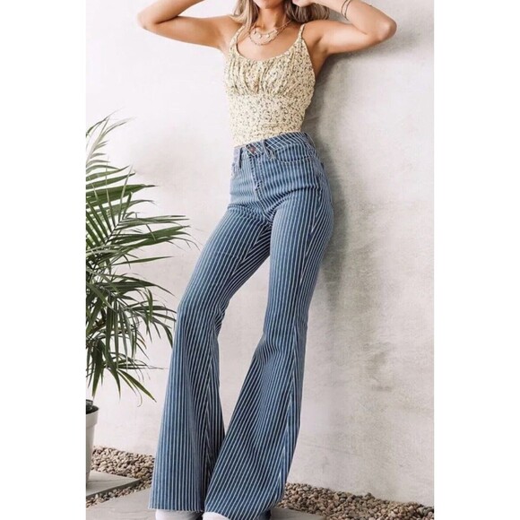 NWT Judy Blue Super Flare Ultra High Rise Jeans 1/25 Striped Blue Raw Hem Bell - Picture 1 of 12